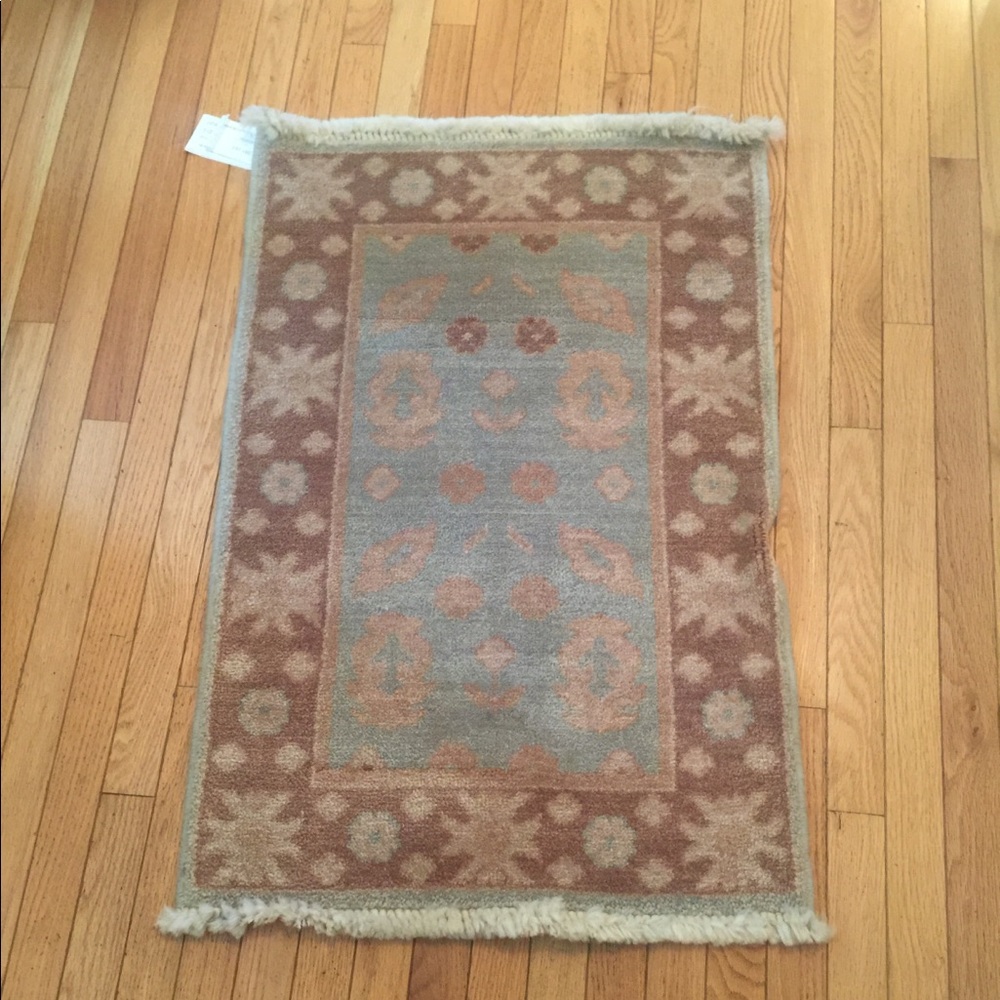 NWT Ballard Designs Valentino rug 2x3